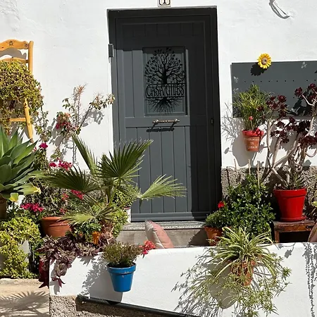 Holiday home Casa Giles Lubrin
